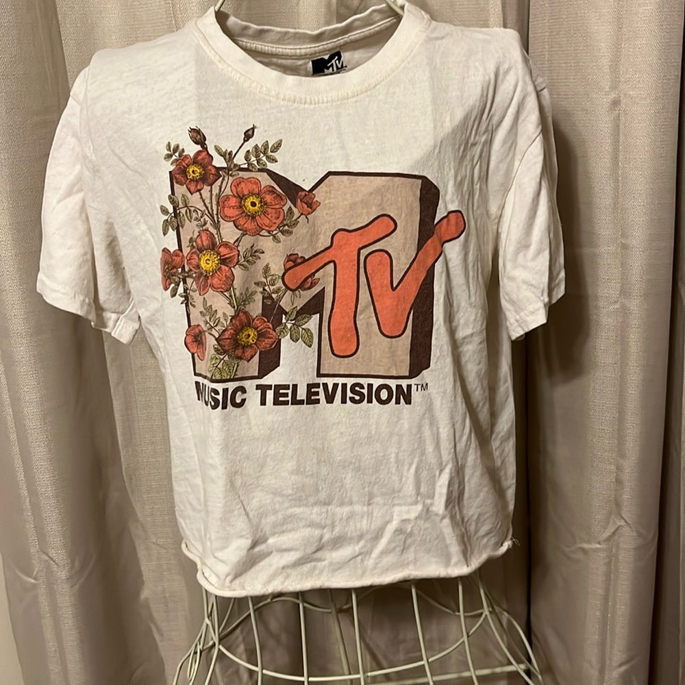 MTV cropped t shirt